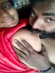 Tamil Cute Lovers Boob Sucking And Pussy Licking MMS 2