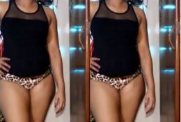 Sexy Lankan Wife Live Show