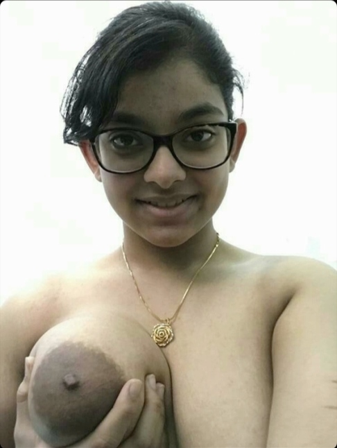 Sexy Paki Girl Few Nude Pics Des Bp