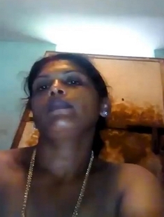 Mallu Bhabhi Nude Selfie Recording For Lover