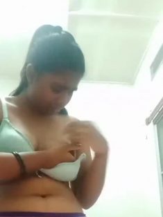 Cute Shy Tamil Girl Showing On Video Call 1