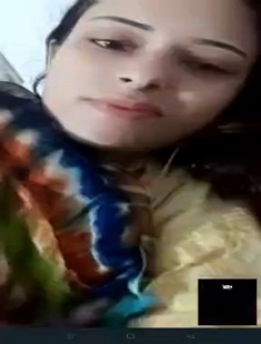 Cute Paki Girl Showing And Masturbation Inserting Fingering 1