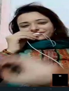 Cute Paki Girl Showing And Masturbation Inserting Fingering 4