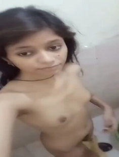 Young Teen Girl Recording Nude Video In Bathroom