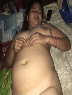 Married Desi Aunty Cheating On Husband Sucking Next door Young Guys dick Fearing Is Someone Coming
